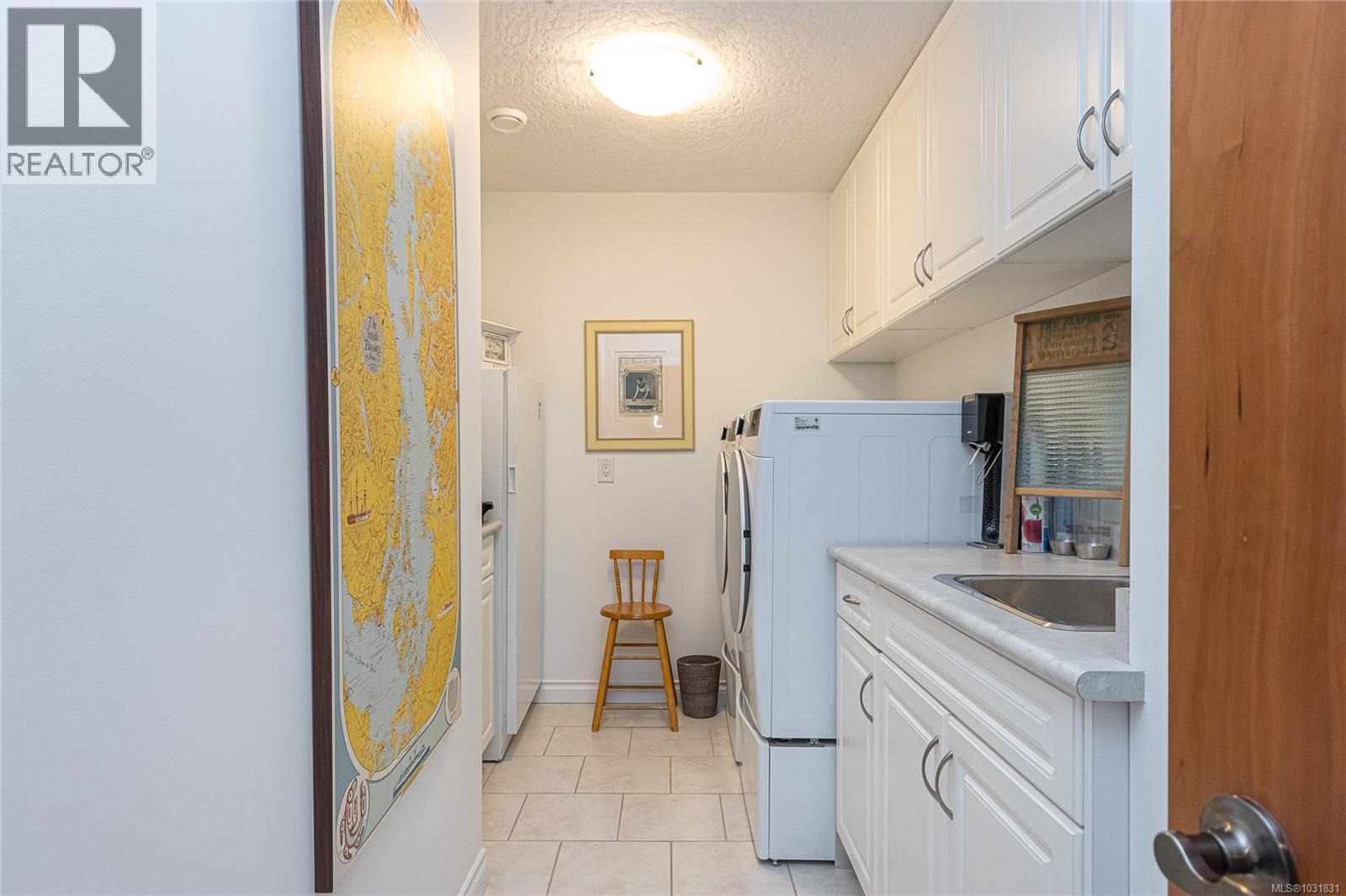 5 9885 Second St, Sidney, British Columbia  V8L 3C7 - Photo 24 - 1031831