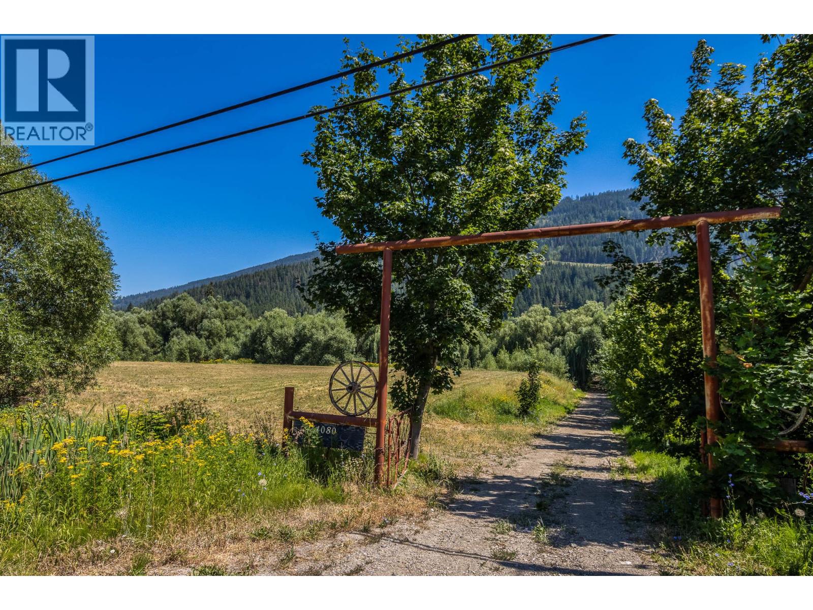 4080 50 Street Ne, Salmon Arm, British Columbia  V1E 1Y5 - Photo 2 - 10384167