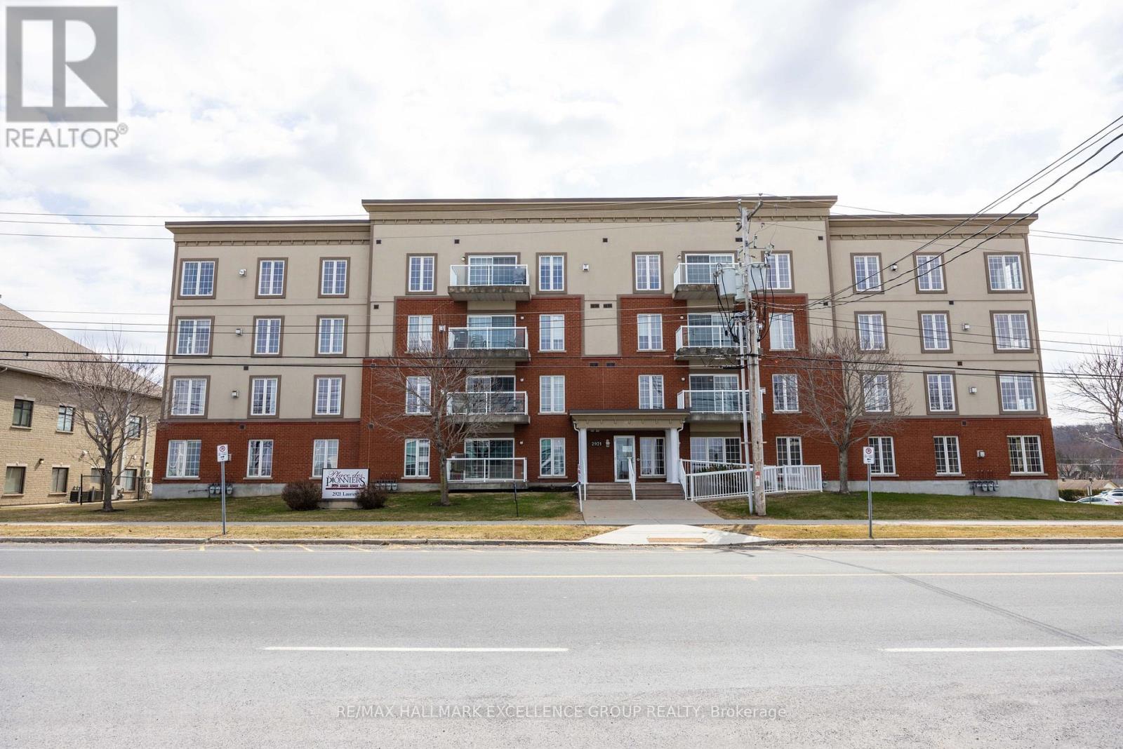 406 - 2921 LAURIER STREET, Clarence-Rockland, Ontario