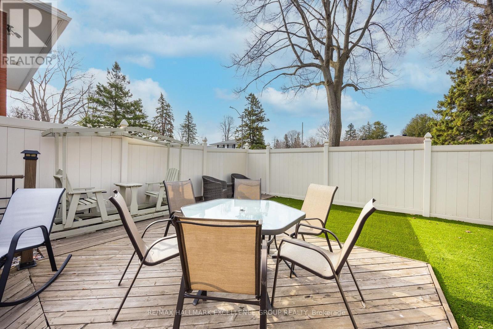 2691 Colman Street, Ottawa, Ontario  K1V 8J7 - Photo 46 - X12958914