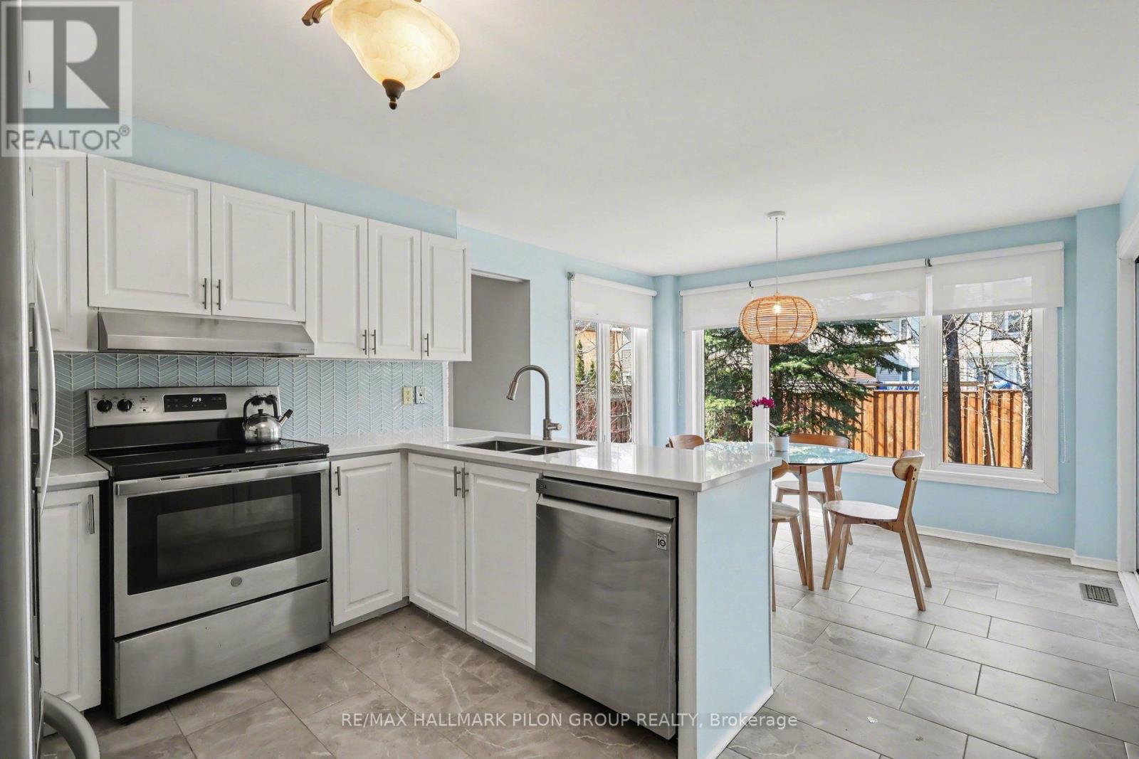 1709 Sansonnet Street, Ottawa, Ontario  K1C 5Z5 - Photo 10 - X13035994