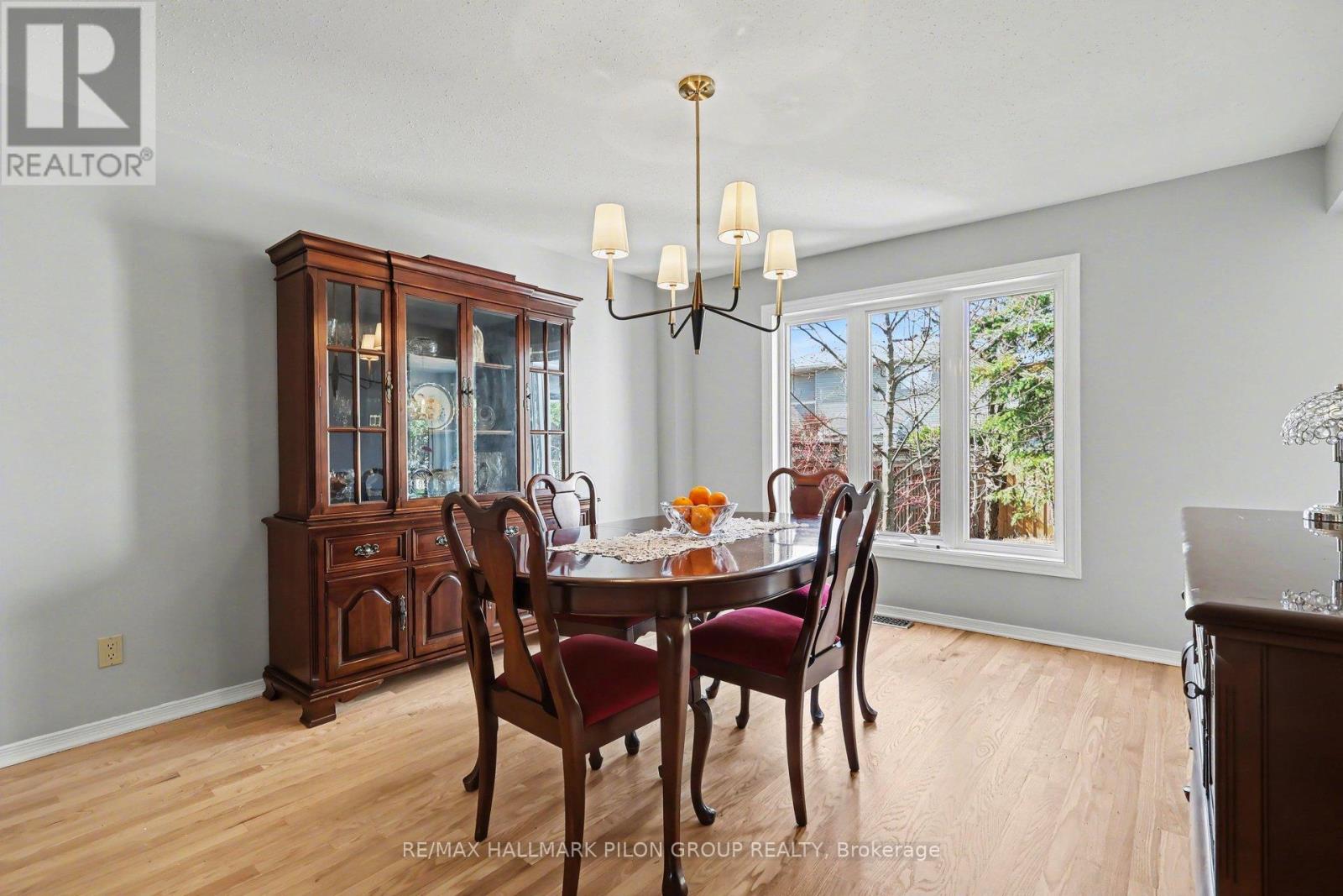 1709 Sansonnet Street, Ottawa, Ontario  K1C 5Z5 - Photo 7 - X13035994