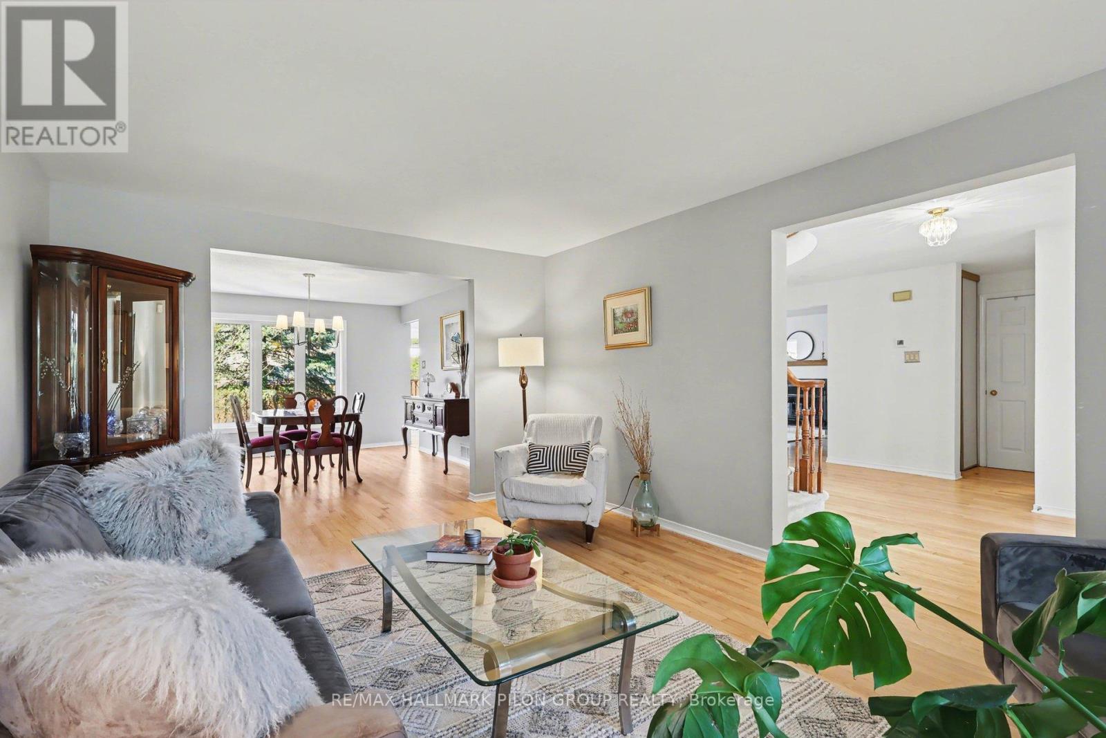 1709 Sansonnet Street, Ottawa, Ontario  K1C 5Z5 - Photo 6 - X13035994