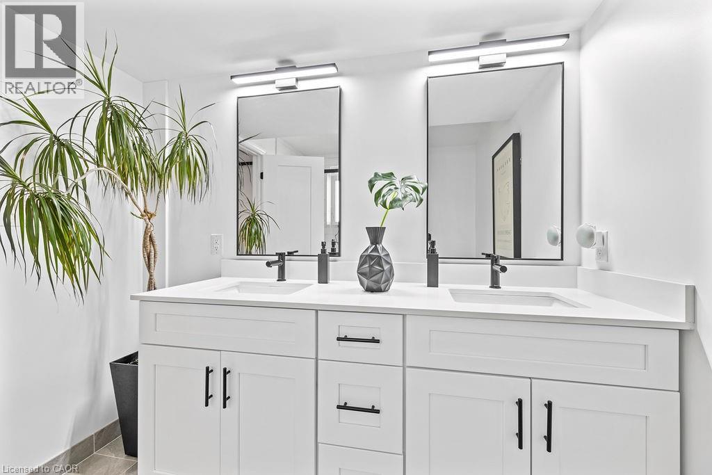 4497 Weltman Way S, Beamsville, Ontario  L0R 1B9 - Photo 44 - 40823622