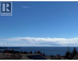6263 APOLLO ROAD, Sechelt, British Columbia