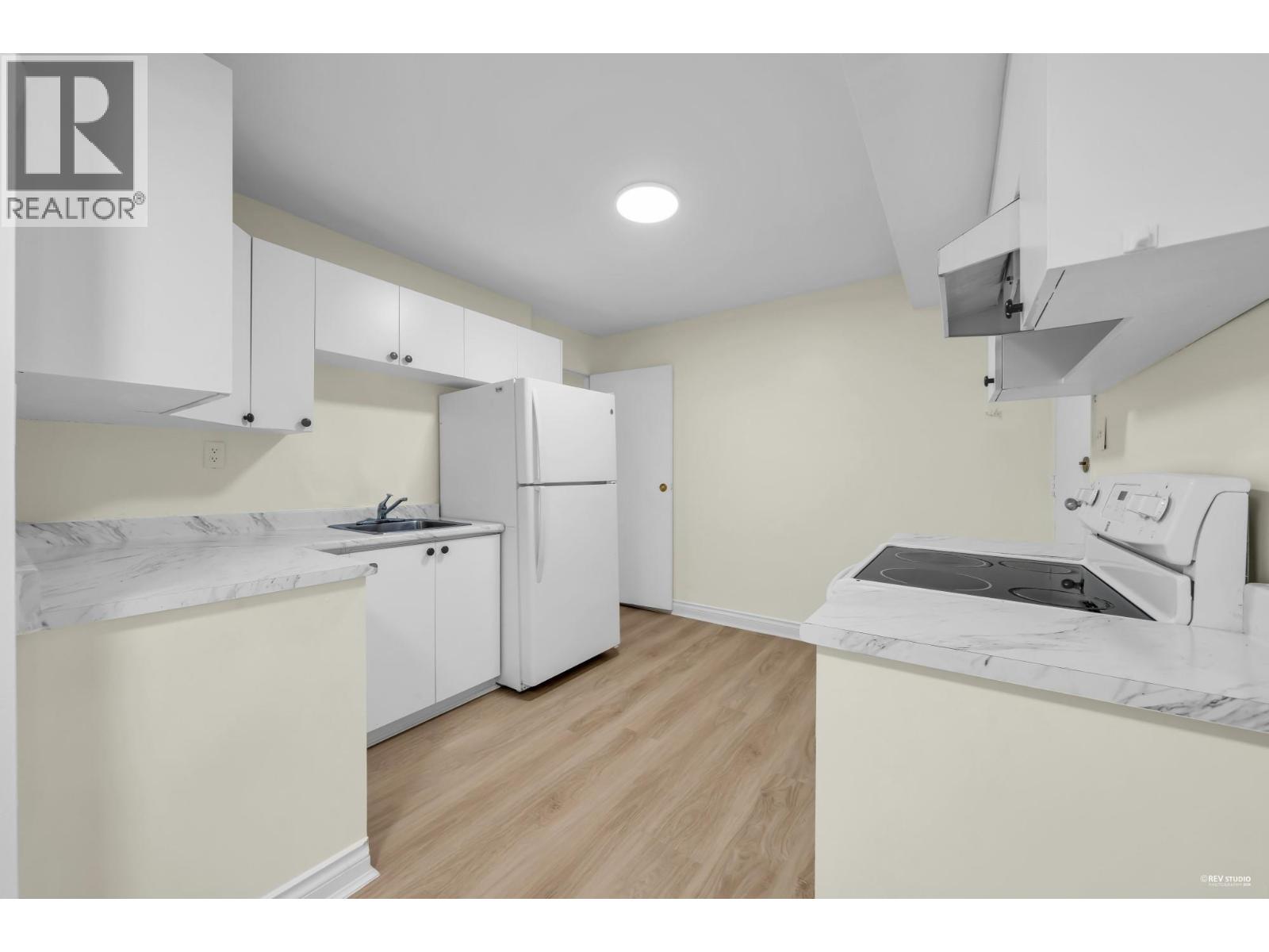 1382 Sutherland Avenue, Port Coquitlam, British Columbia  V3B 7G7 - Photo 12 - R3115049