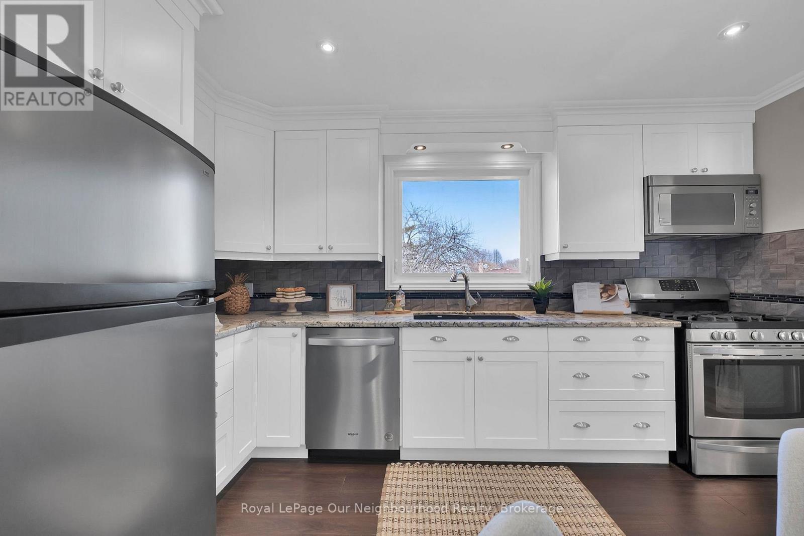 71 Rhonda Boulevard, Clarington, Ontario  L1C 3W3 - Photo 15 - E13036006