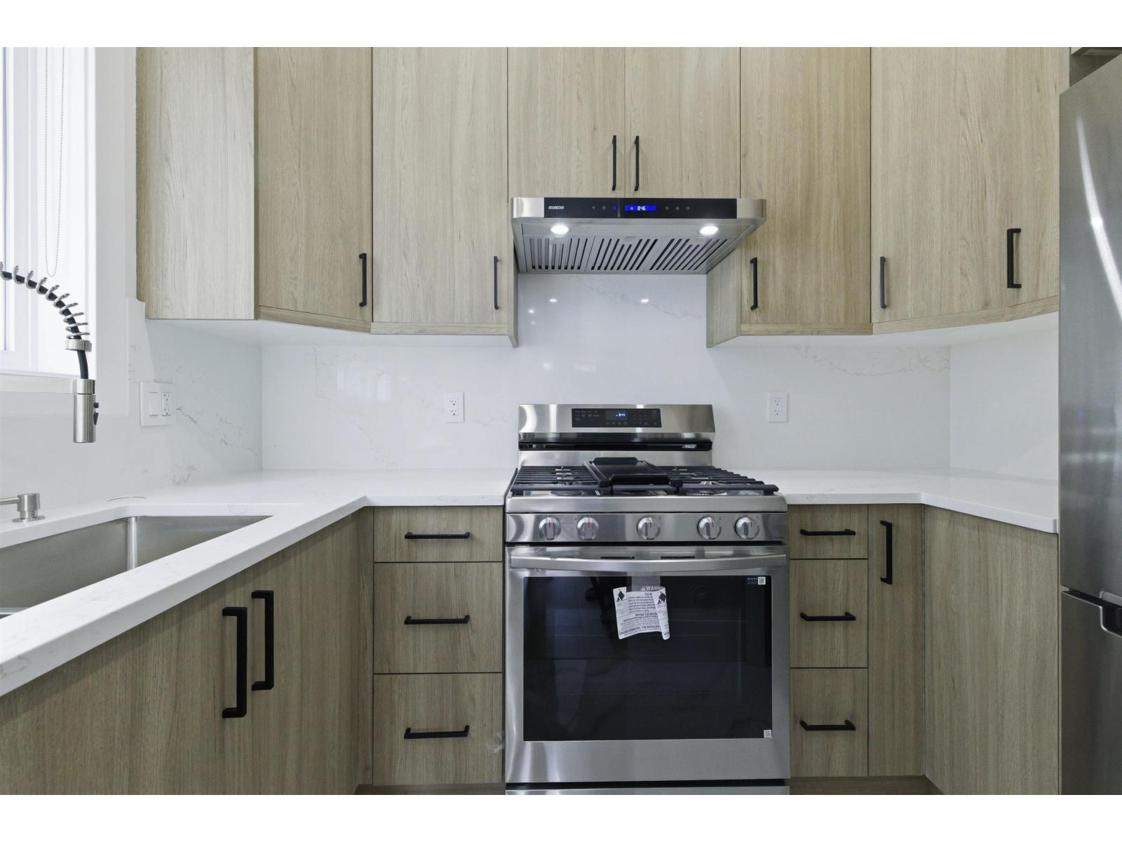 14785 68a Avenue, Surrey, British Columbia  V3S 3C9 - Photo 9 - R3111616