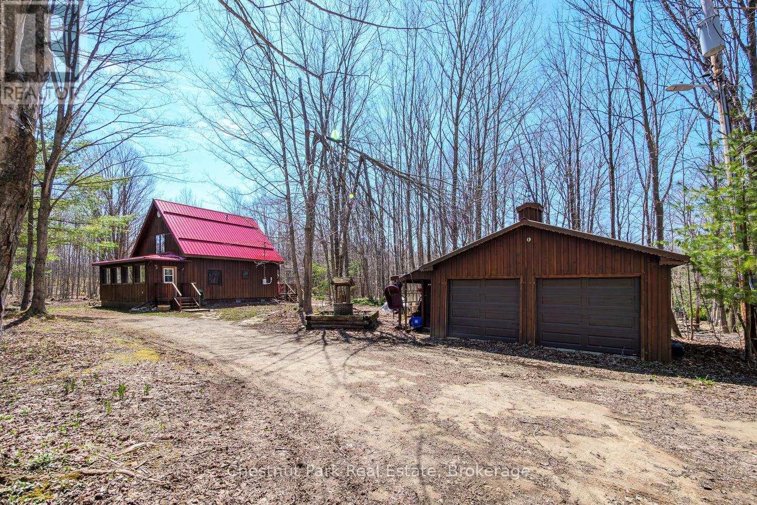 2096 Bruce Rd 9 Road, Northern Bruce Peninsula, Ontario  N0H 1W0 - Photo 3 - X13036096