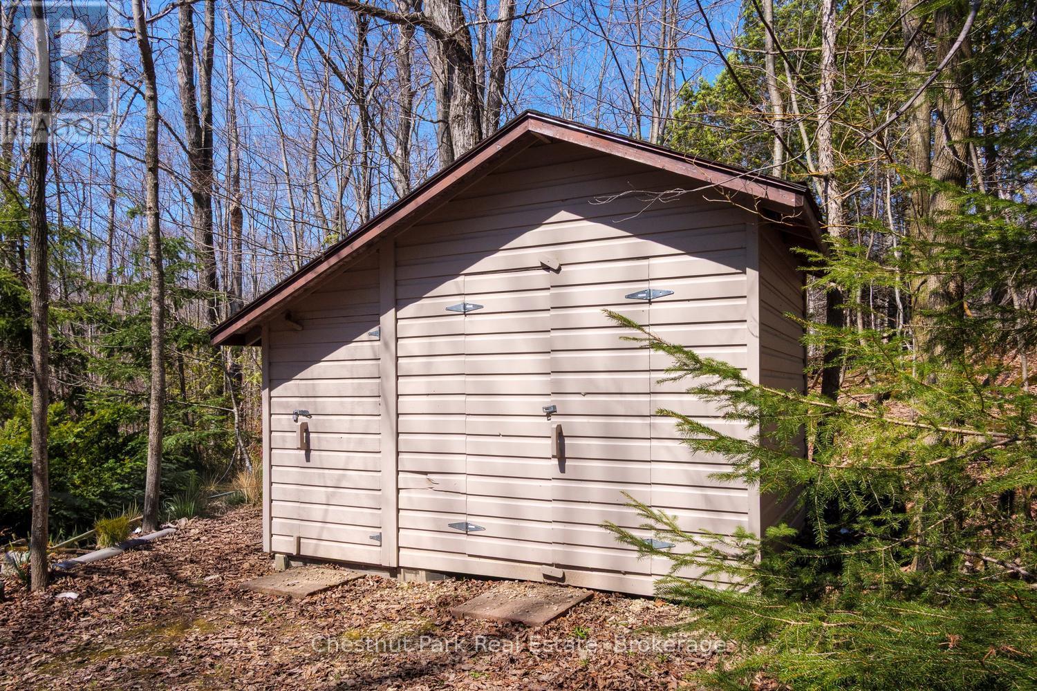 2096 Bruce Rd 9 Road, Northern Bruce Peninsula, Ontario  N0H 1W0 - Photo 42 - X13036096