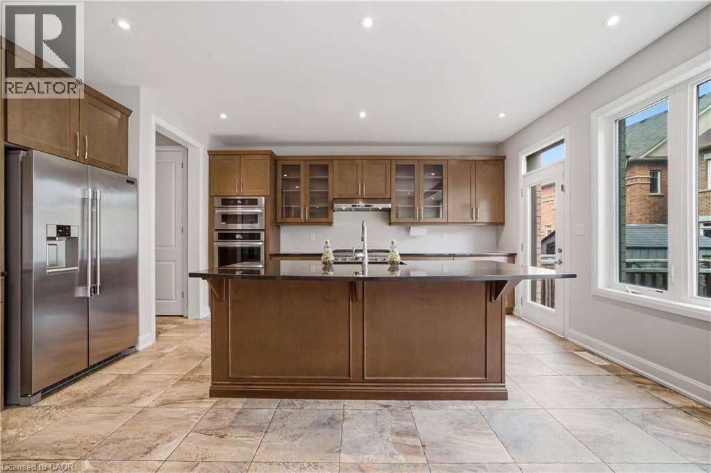 224 Cherryhurst Road, Oakville, Ontario  L6M 0Z7 - Photo 14 - 40821253