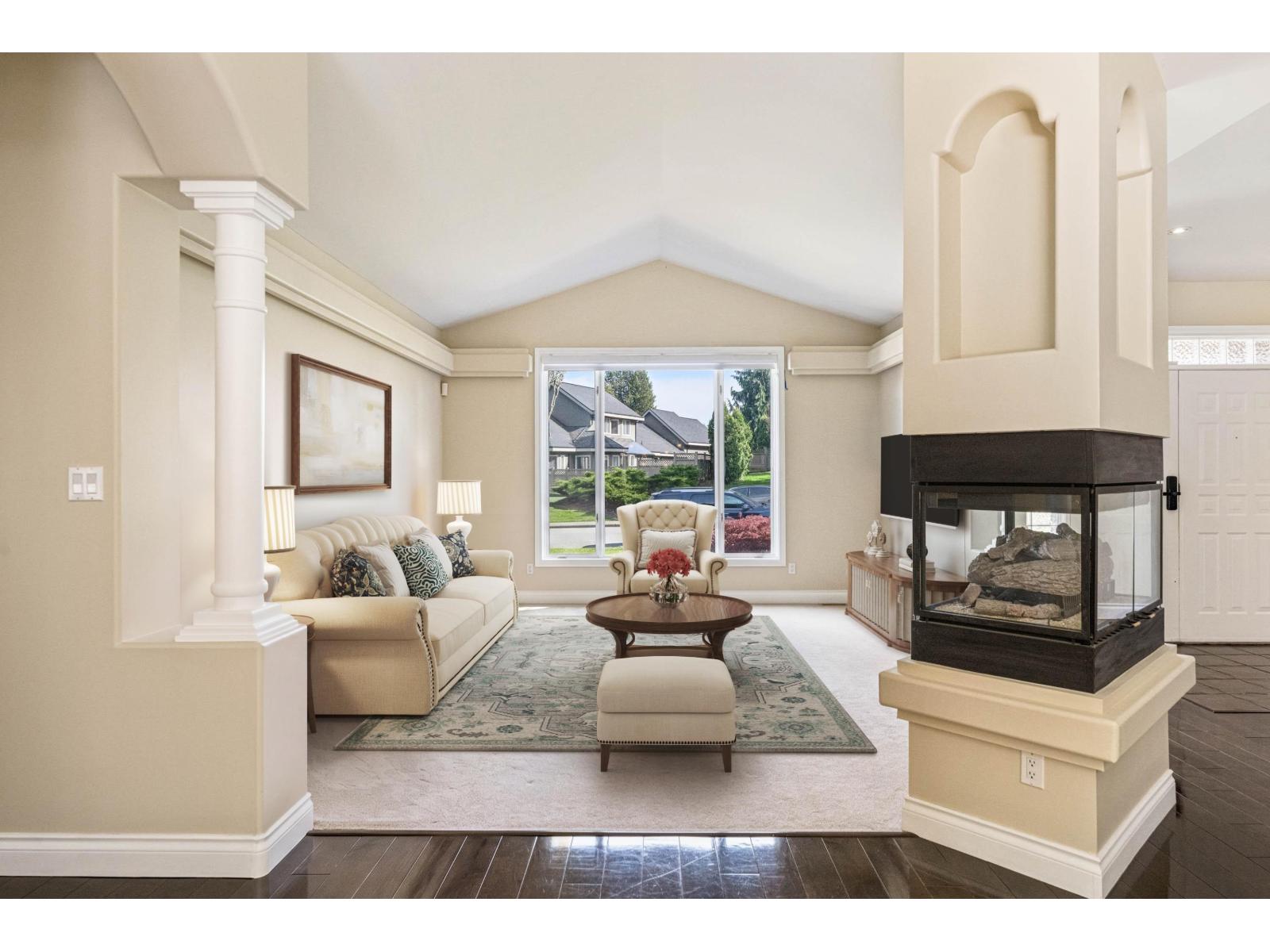 8891 164 Street, Surrey, British Columbia  V4N 1A1 - Photo 2 - R3114199