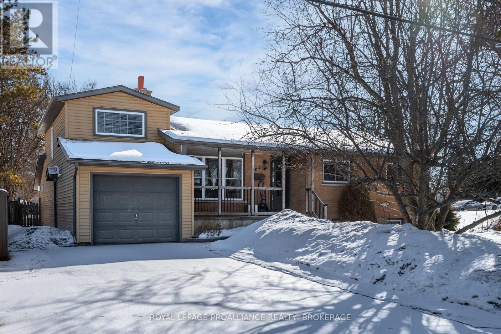 62 MONTGOMERY BOULEVARD, Kingston, Ontario