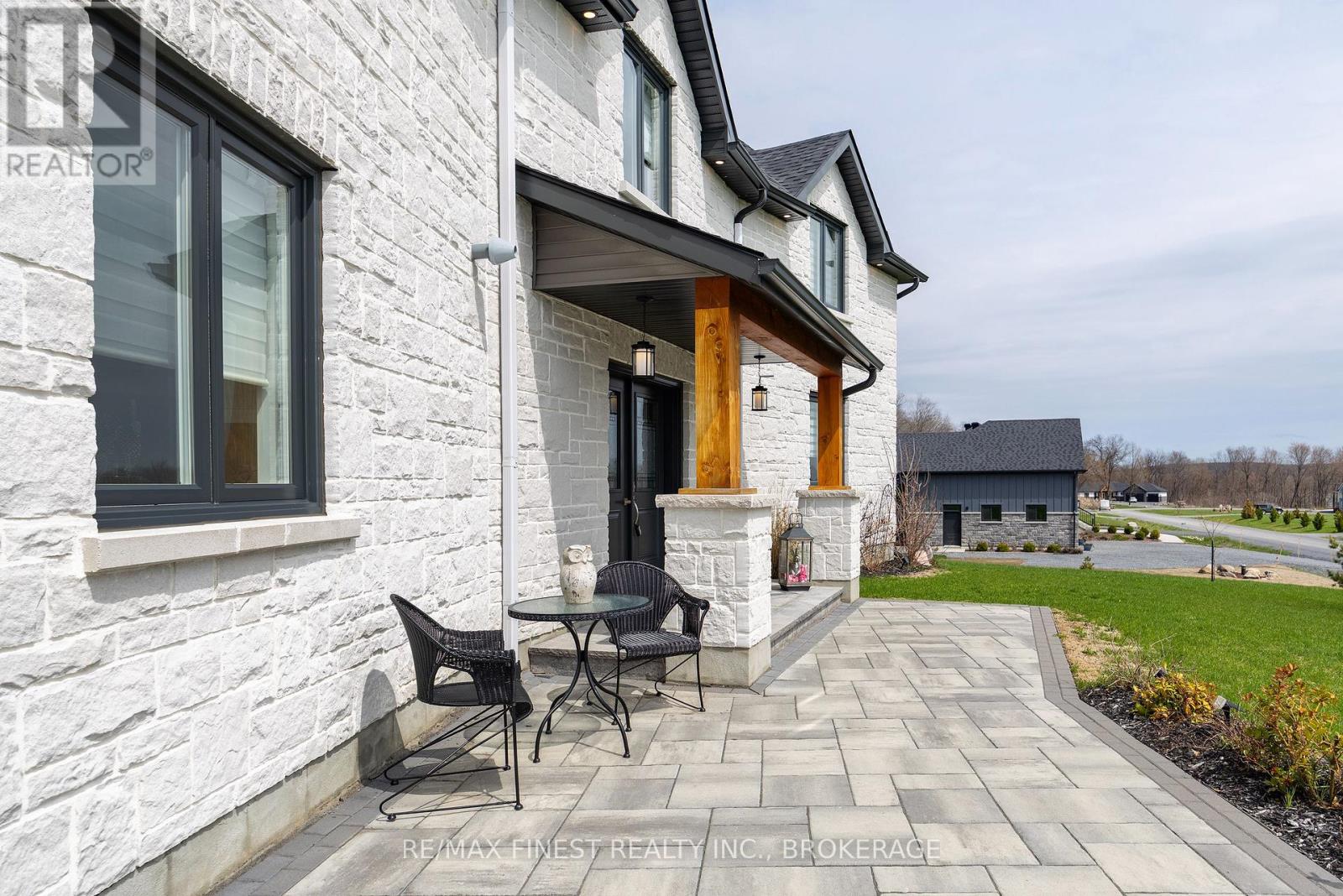 1033 Kona Crescent, Frontenac, Ontario  K0H 0A9 - Photo 8 - X13036028