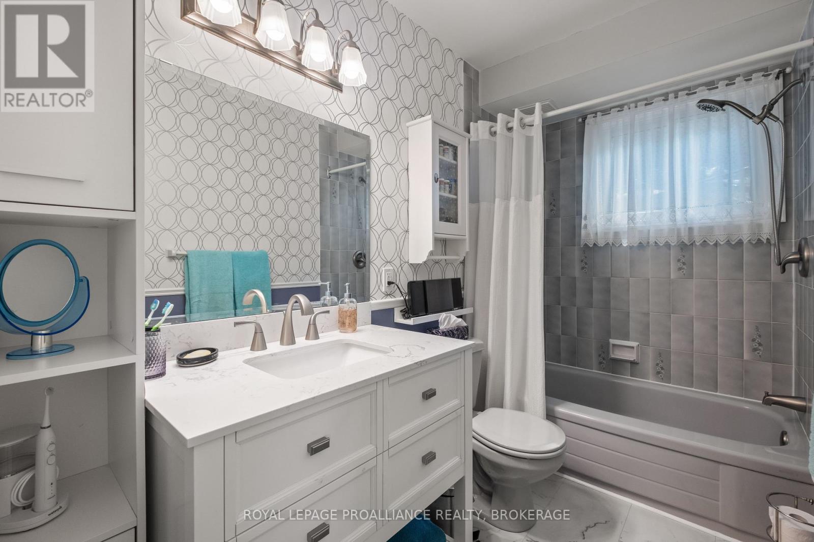 1020 Lark Lane, South Frontenac, Ontario  K0H 1X0 - Photo 17 - X13036064