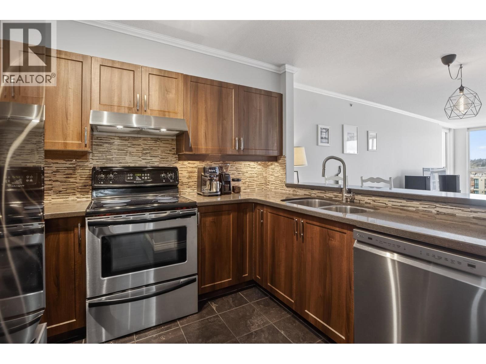 1007 10 Laguna Court, New Westminster, British Columbia  V3M 6W3 - Photo 12 - R3093180