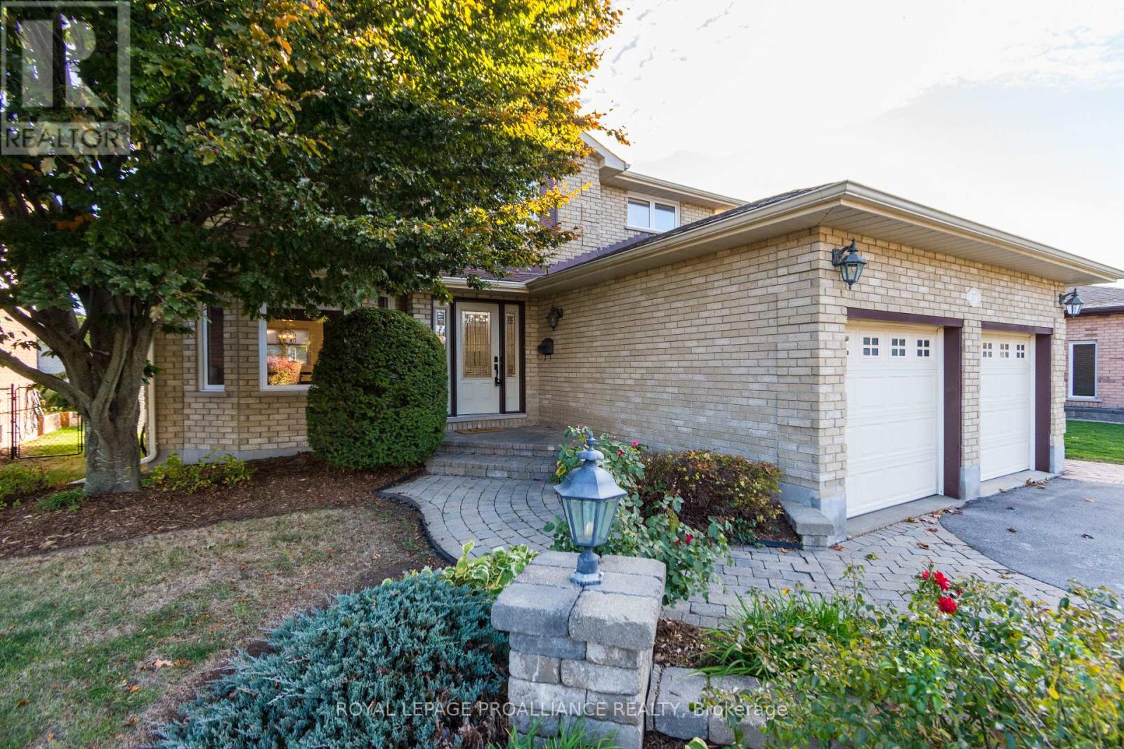 37 Dungannon Drive, Belleville, Ontario  K8P 5E7 - Photo 3 - X13036134