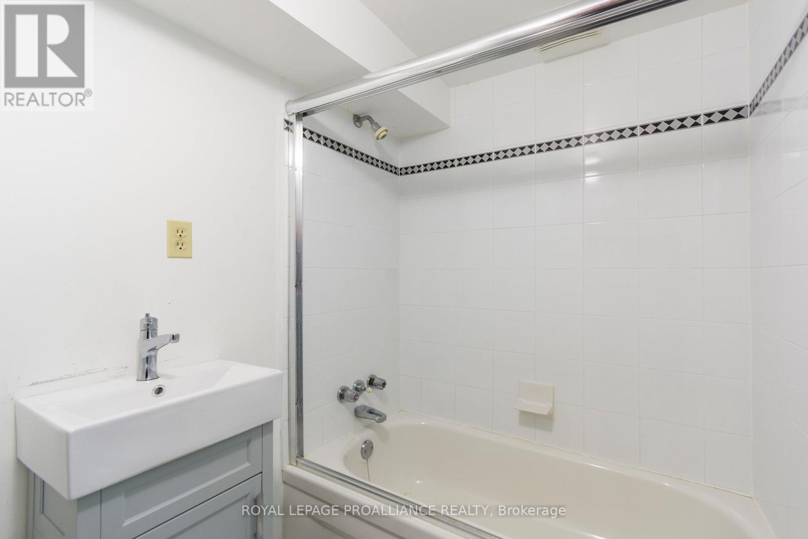 37 Dungannon Drive, Belleville, Ontario  K8P 5E7 - Photo 38 - X13036134