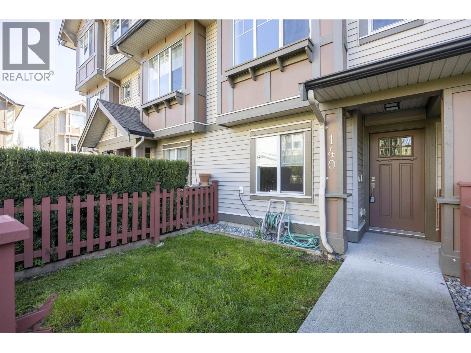 140 10151 240 Street, Maple Ridge, British Columbia  V2W 0G9 - Photo 2 - R3114970