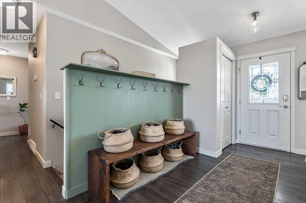 1724 4 Avenue SE, High River, Alberta  T1V 1W4 - Photo 2 - A2298976