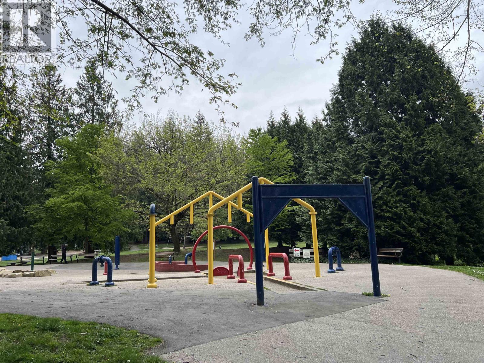 205 1122 King Albert Avenue, Coquitlam, British Columbia  V3J 1X7 - Photo 11 - R3114489