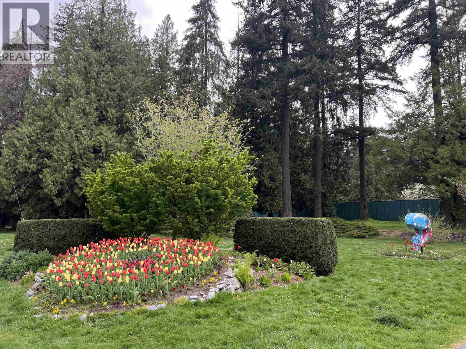 205 1122 King Albert Avenue, Coquitlam, British Columbia  V3J 1X7 - Photo 2 - R3114489