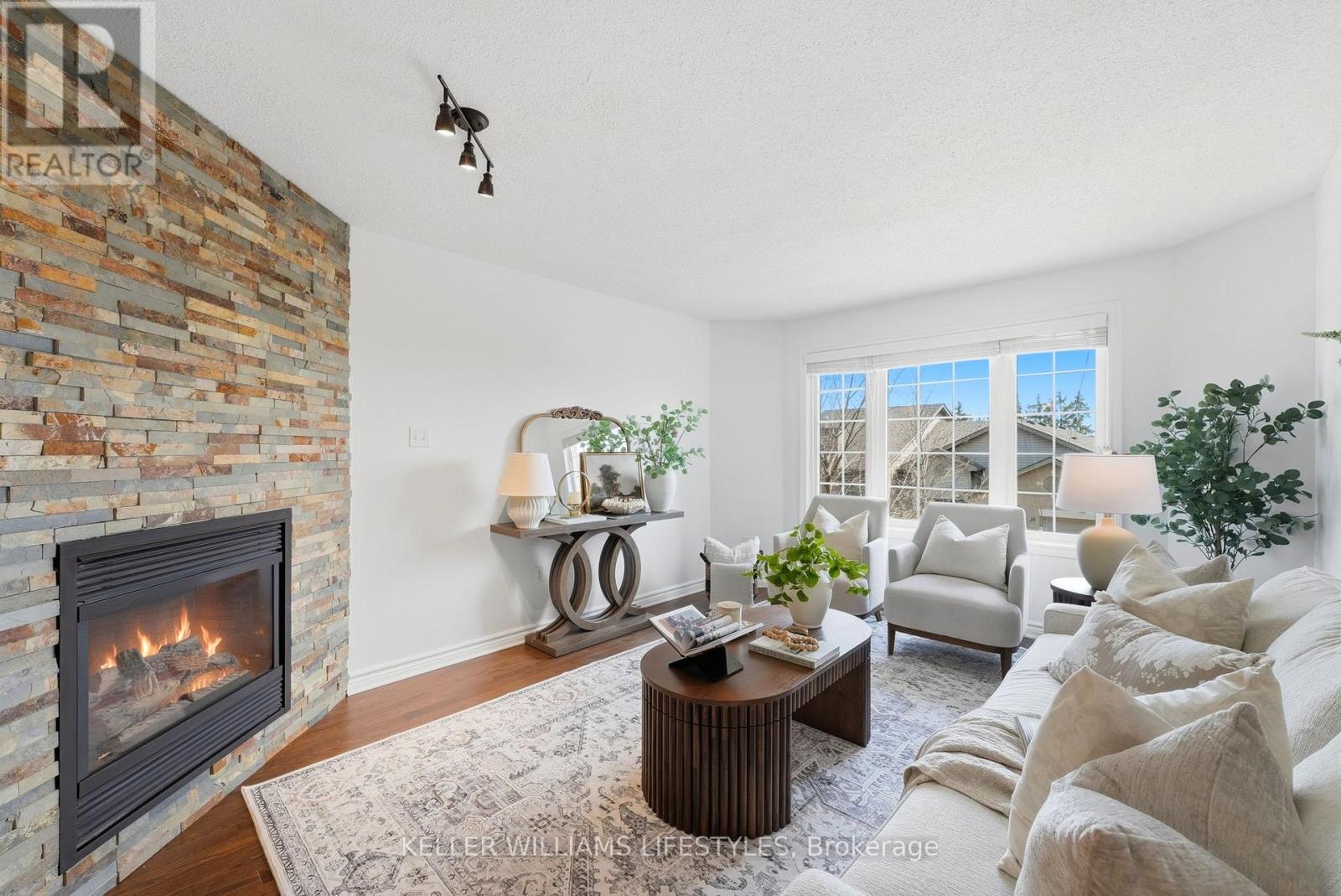 16 - 270 North Centre Road, London North, Ontario  N6G 5E2 - Photo 3 - X13036068