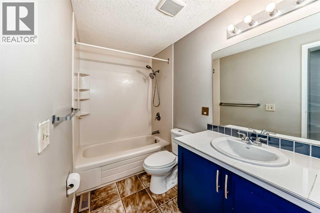 6909 Ranchero Road Nw, Calgary, Alberta  T3G 1J6 - Photo 36 - A2302172