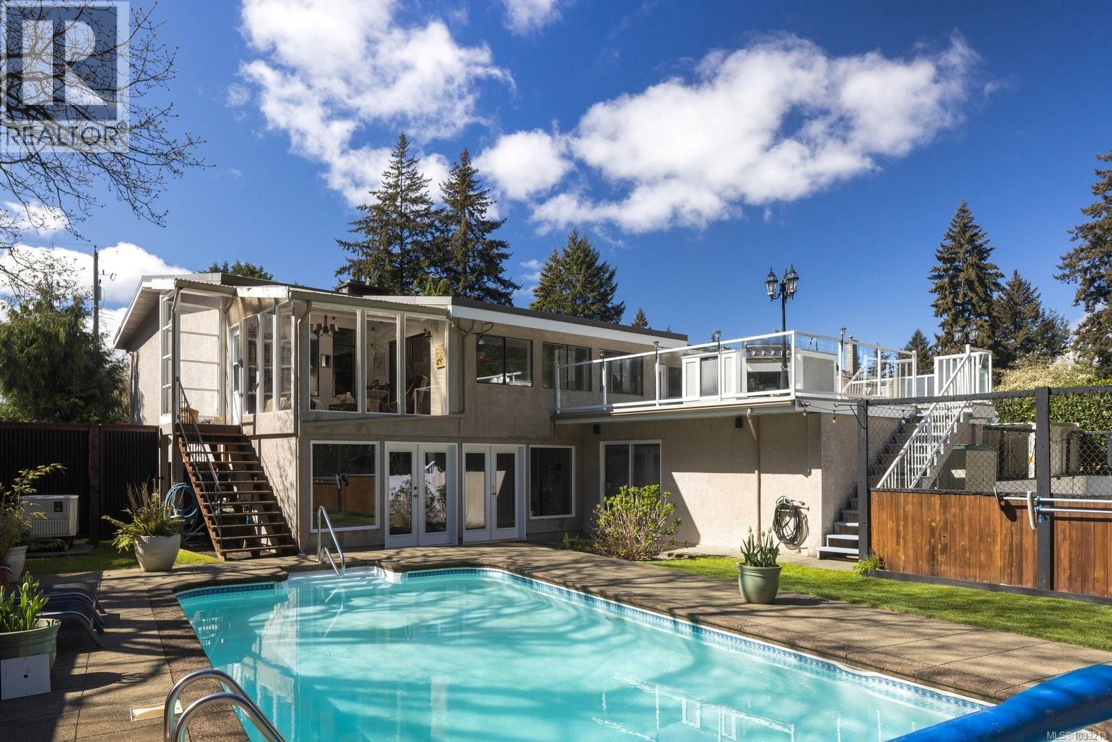 2264 Aldeane Ave, Colwood, British Columbia