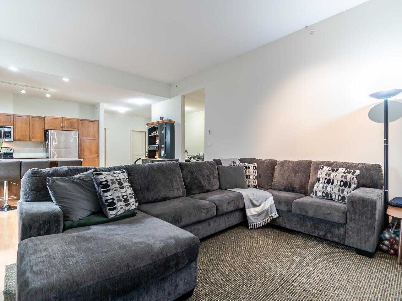 407 33338 E Bourquin Crescent, Abbotsford, British Columbia  V2S 1Y1 - Photo 7 - R3115086