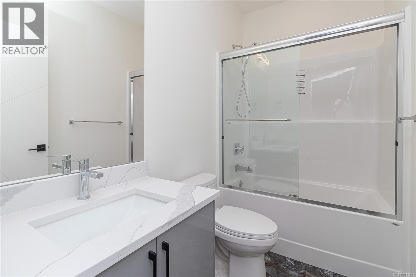 # 4 95 Battleford Ave, Saanich, British Columbia  V8Z 1K5 - Photo 10 - 1033221