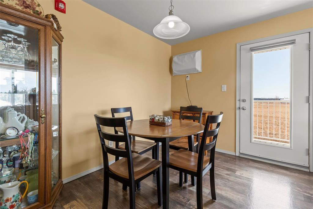 2314 2 Brighton Lane, Steinbach, Manitoba  R5G 0X6 - Photo 3 - 202607776