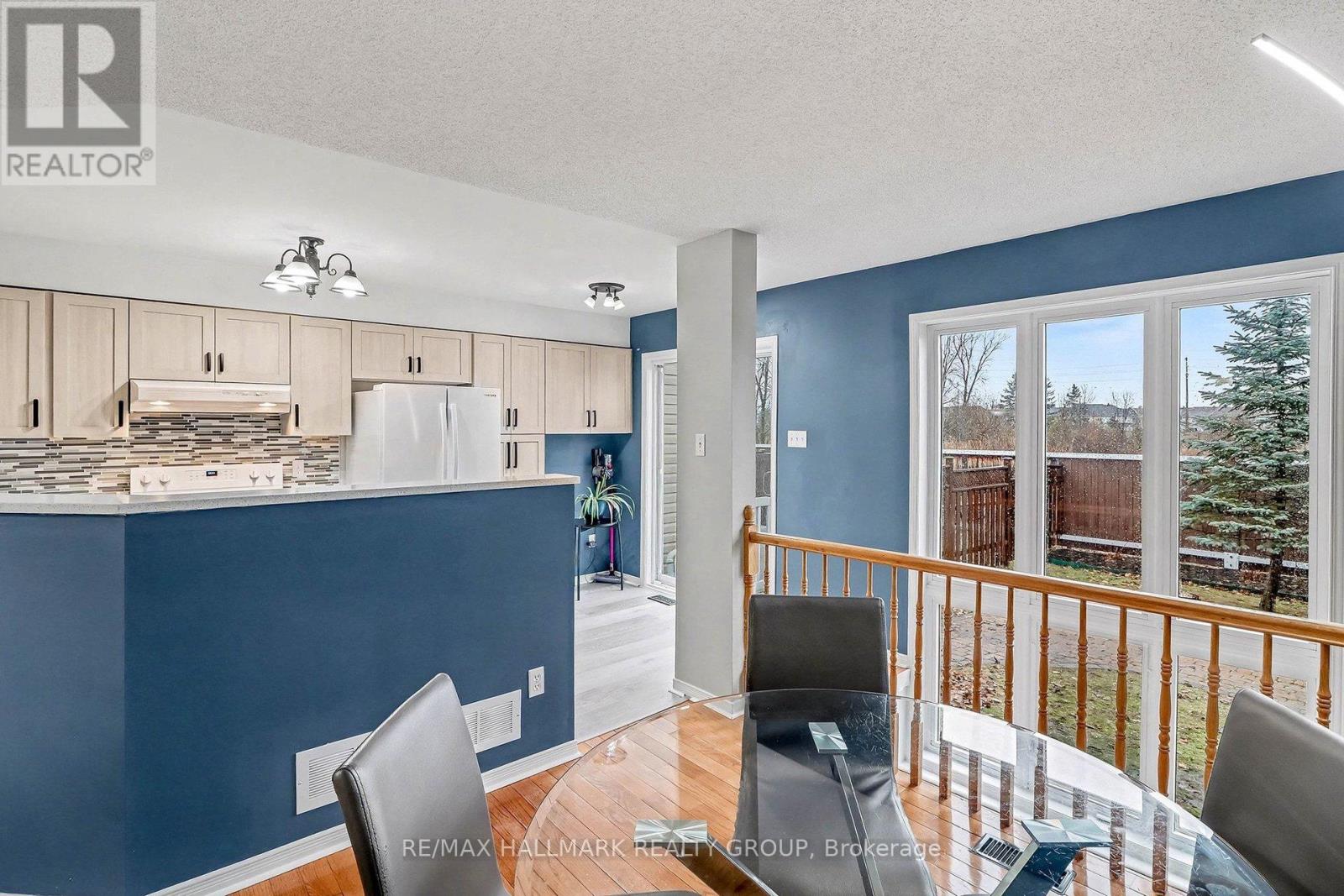 111 Ludlowe Street, Ottawa, Ontario  K4A 5C2 - Photo 9 - X13036052