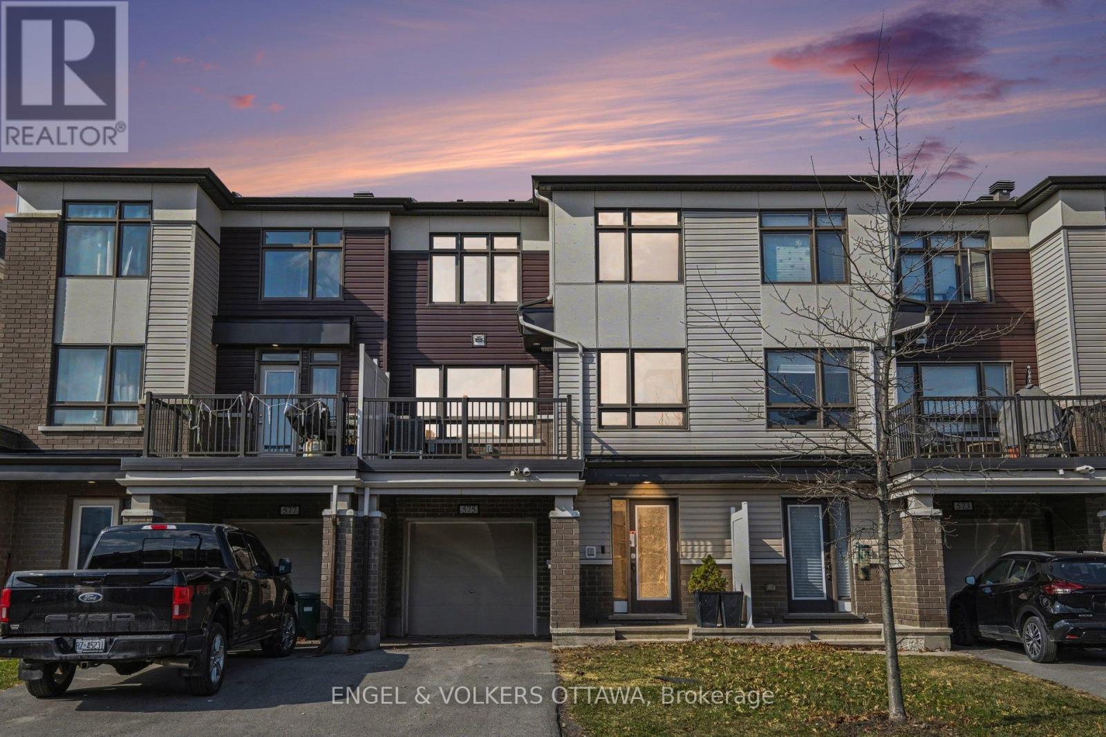 575 ROUNDLEAF WAY, Ottawa, Ontario