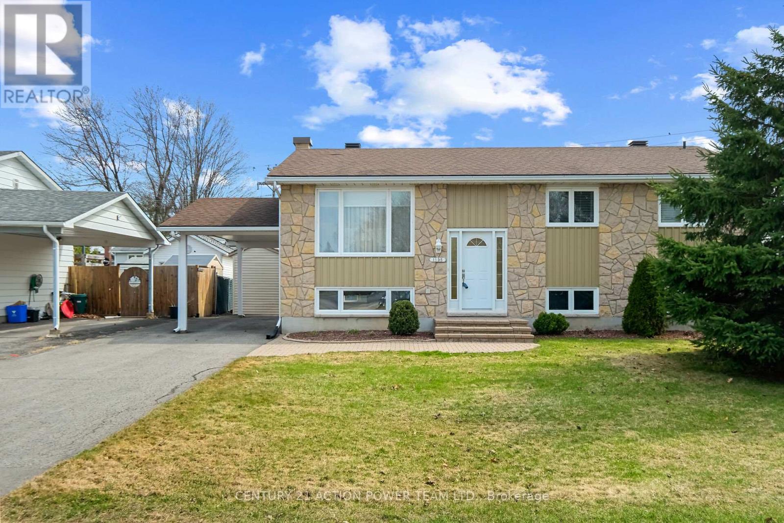 1535 ST. GEORGES STREET, Ottawa, Ontario