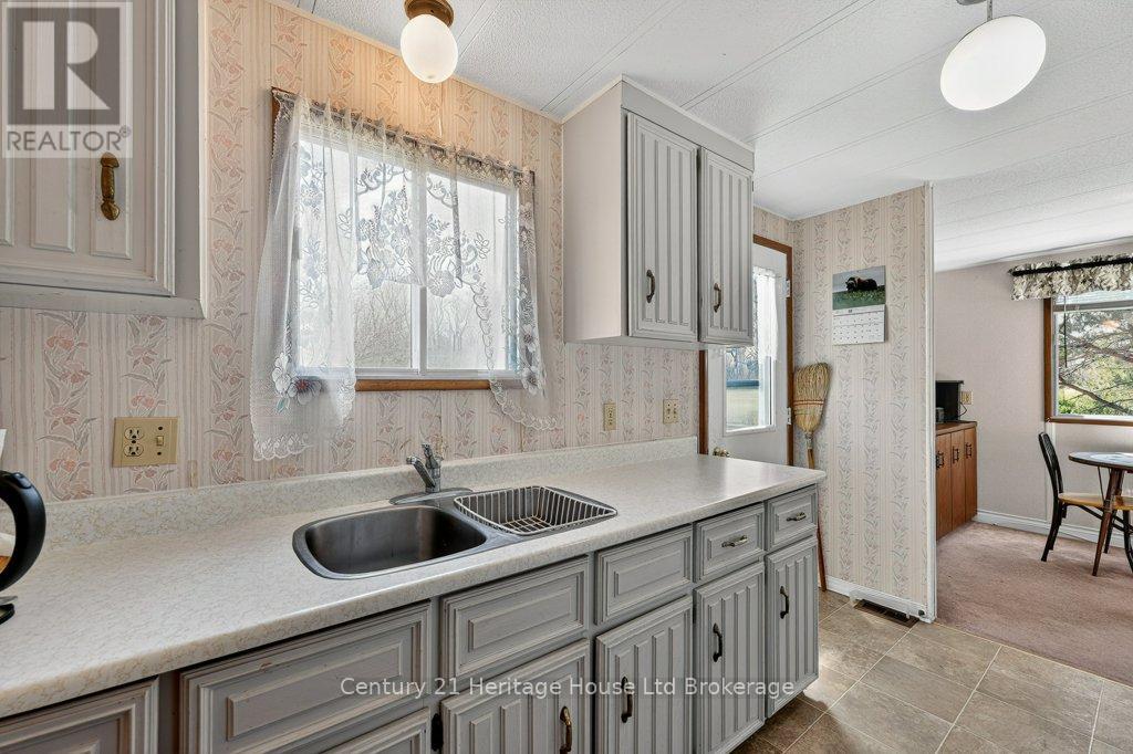 746112 Township Road 4, Blandford-Blenheim, Ontario  N4S 7V9 - Photo 15 - X13036126