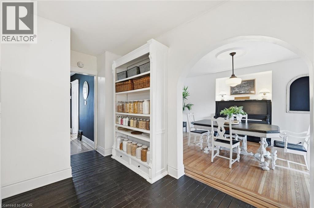 153 Graham Avenue S, Hamilton, Ontario  L8K 2M5 - Photo 16 - 40823011