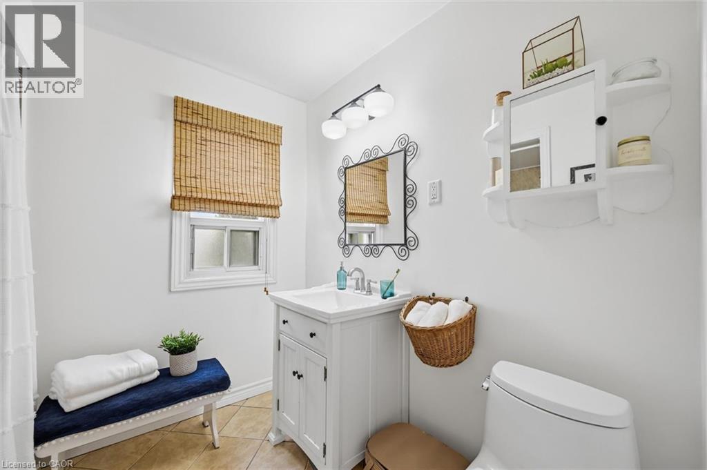 153 Graham Avenue S, Hamilton, Ontario  L8K 2M5 - Photo 24 - 40823011