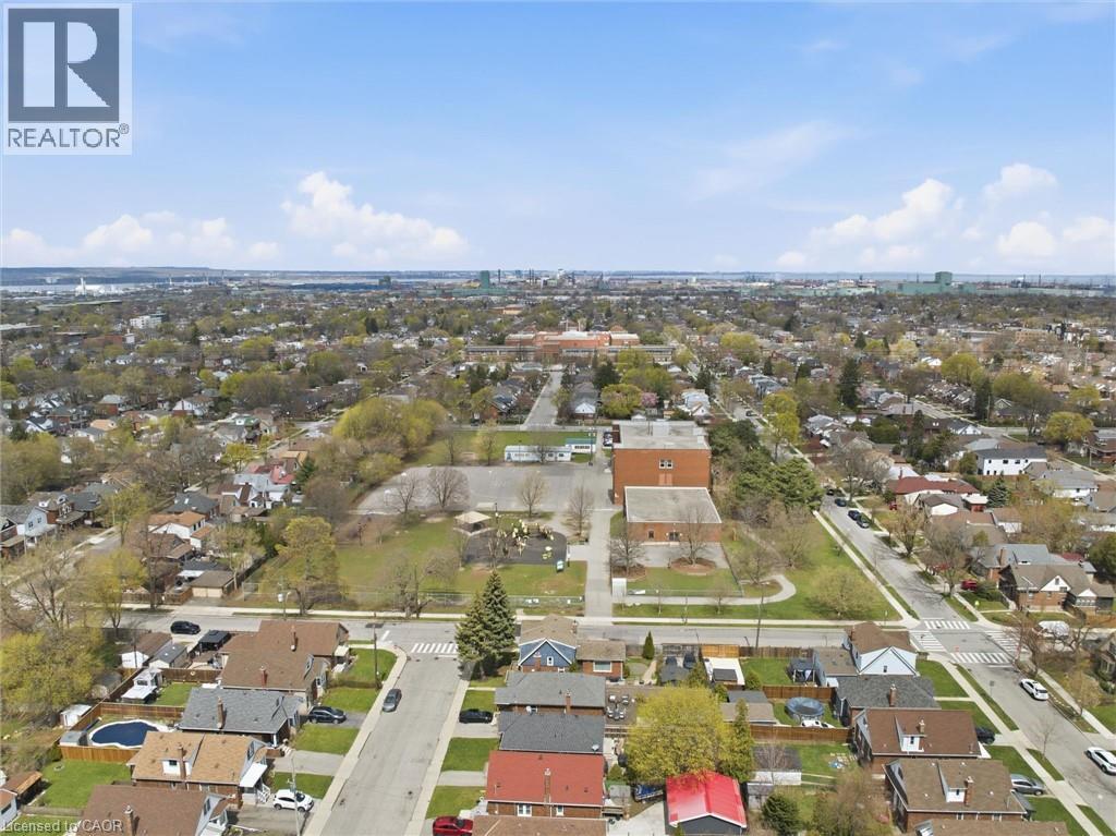 153 Graham Avenue S, Hamilton, Ontario  L8K 2M5 - Photo 39 - 40823011