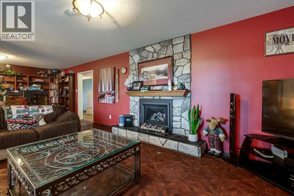 1203 Gough Road, Carstairs, Alberta  T0M 0N0 - Photo 7 - A2222112