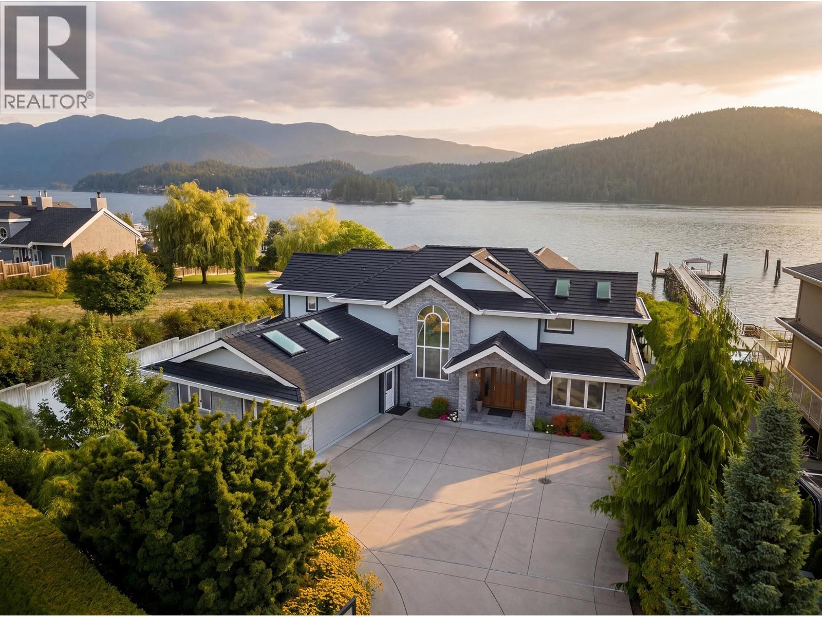 588 Lowry Lane, North Vancouver, British Columbia  V7G 1R3 - Photo 25 - R3114800