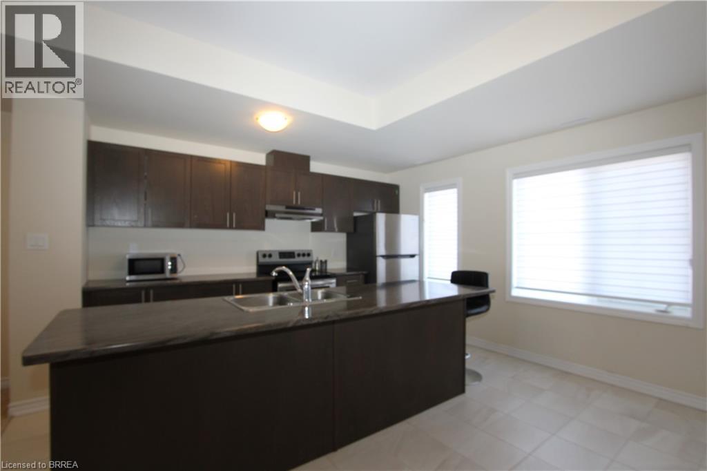 677 Park Street N Unit# 13, Brantford, Ontario  N3R 0A2 - Photo 5 - 40823154