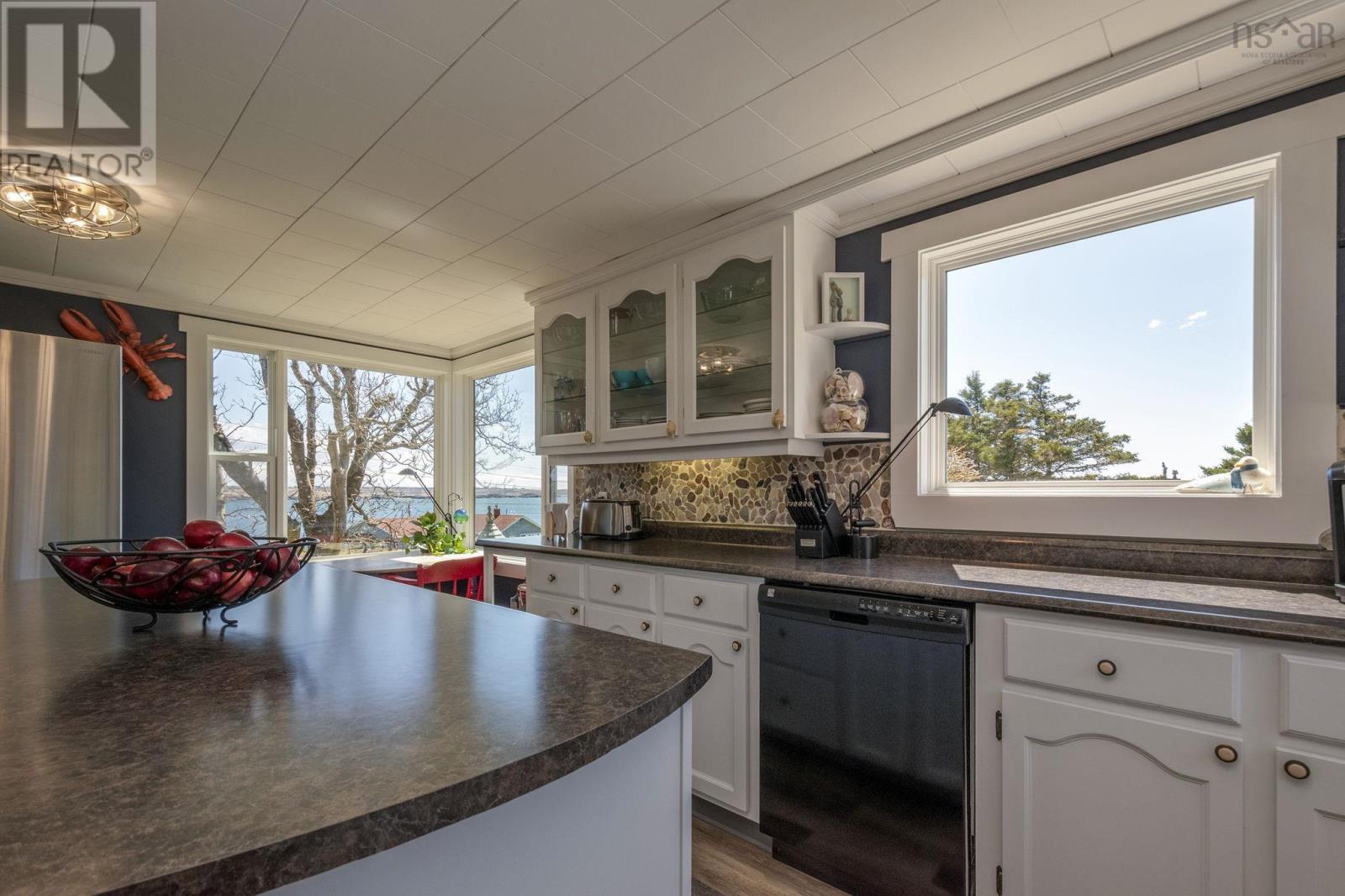 1772 304 Highway, Cape Forchu, Nova Scotia  B5A 5G7 - Photo 8 - 202608381