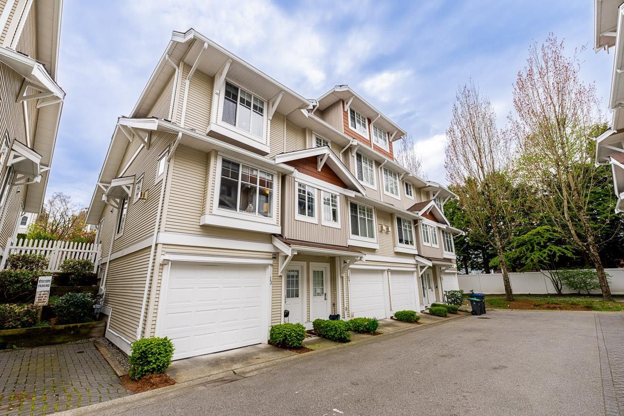 53 12110 75A AVENUE, Surrey, British Columbia