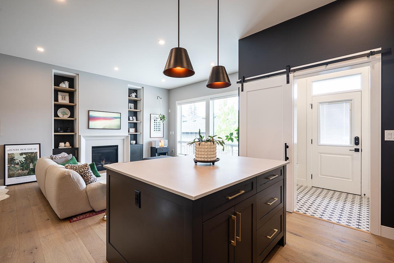 19671 76a Avenue, Langley, British Columbia  V2Y 3V3 - Photo 9 - R3115037