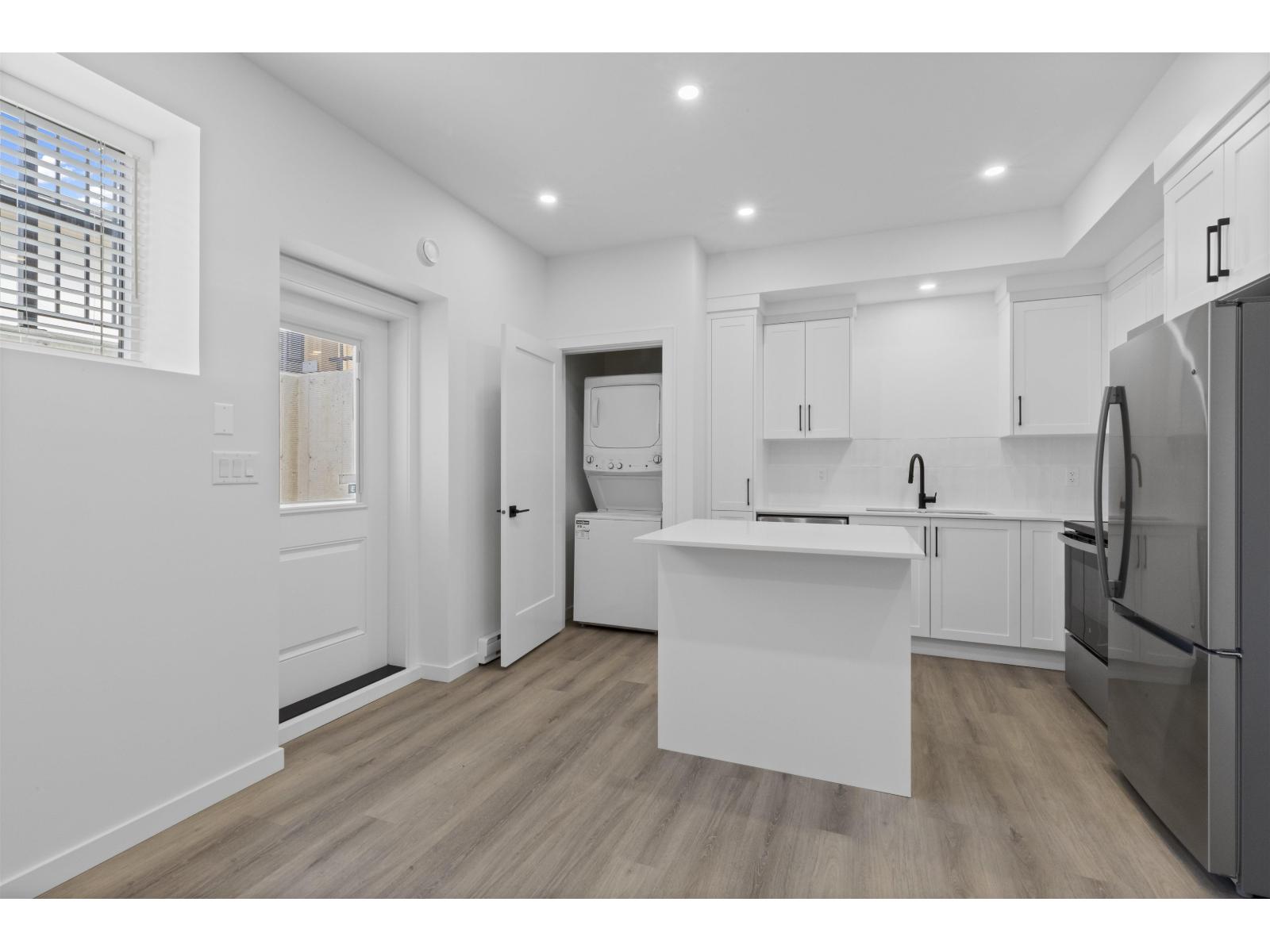 19671 76a Avenue, Langley, British Columbia  V2Y 3V3 - Photo 31 - R3115037