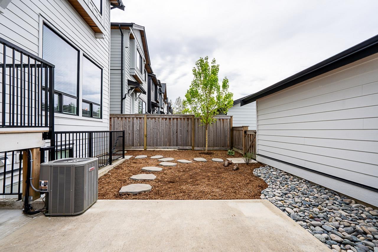 19671 76a Avenue, Langley, British Columbia  V2Y 3V3 - Photo 35 - R3115037