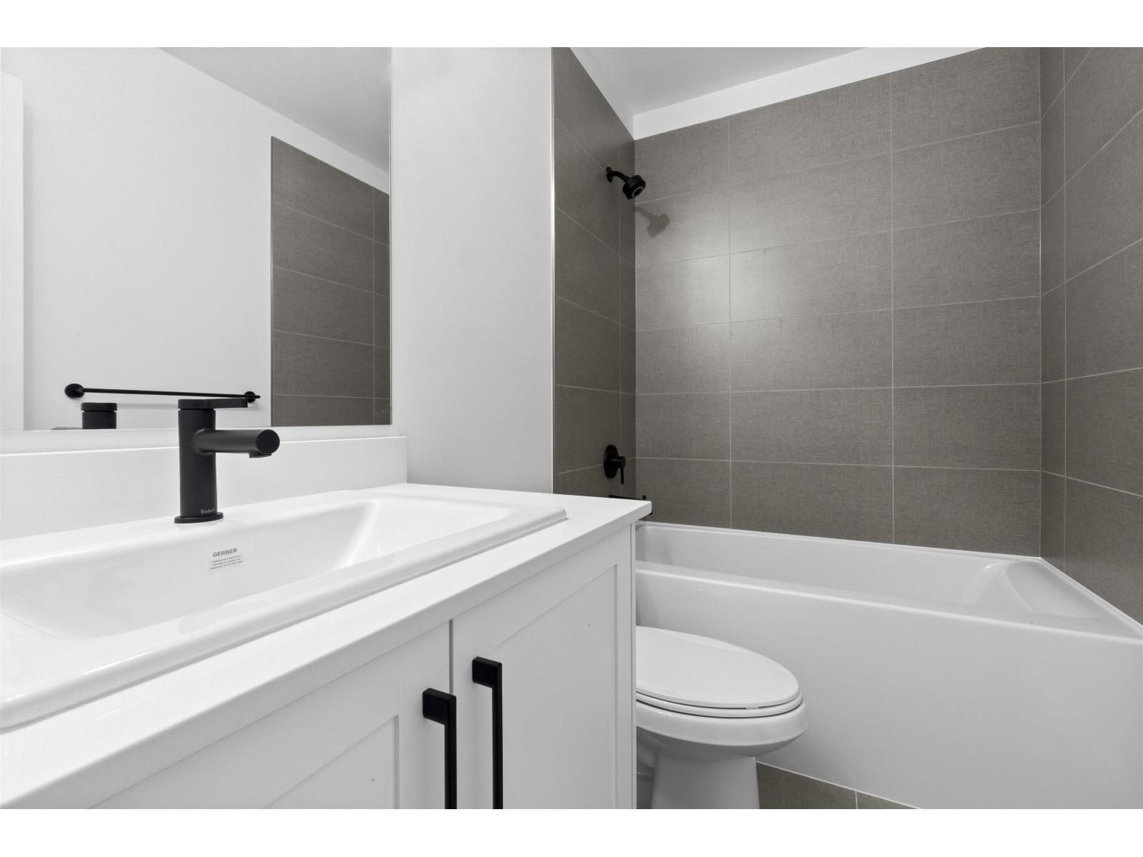 19671 76a Avenue, Langley, British Columbia  V2Y 3V3 - Photo 34 - R3115037