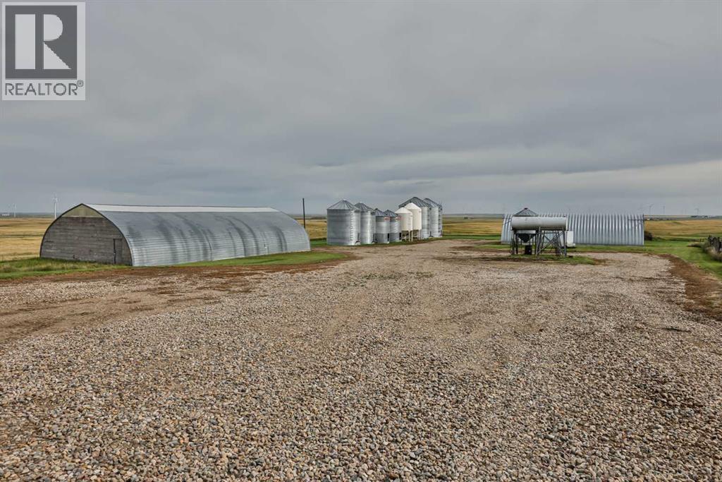 203037 Twp Rd 174, Rural Vulcan County, Alberta  T0L 1G0 - Photo 9 - A2289029