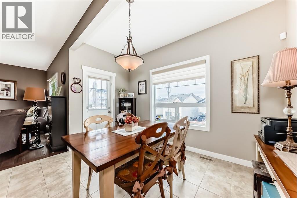 191 Pantego Close NW, Calgary, Alberta  T3K 0K3 - Photo 9 - A2298544